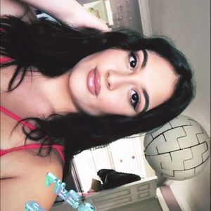 Meet your Posher, Gaby